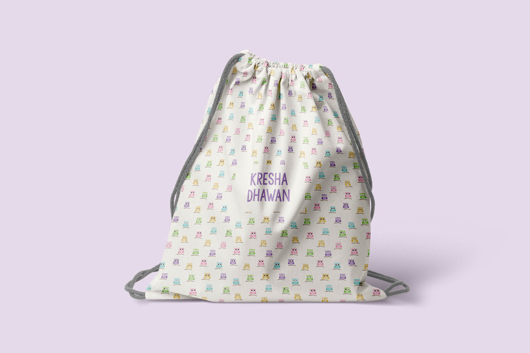 Owl over it -Drawstring Bags